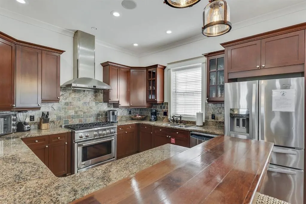 Shore Thing 4 Bedroom 5 1/2 Ba House Destin 0*,  United States